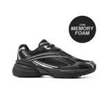 Championes Hi-Tec Vektor color negro con detalles plateados y suela gruesa.