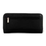 Billetera Guess modelo Amorette de color negro, confeccionada en material sintético con textura sutil. Cuenta con cierre perimetral, correa de muñeca incorporada y el logotipo de la marca impreso en letras doradas en la parte frontal.