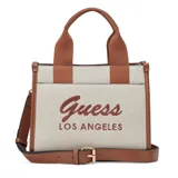 Cartera tipo tote de Guess modelo Jackie, en combinación de tono crudo y marrón, con asas superiores de tela y correa ajustable de cuero sintético. Presenta el nombre de la marca bordado en el frente.