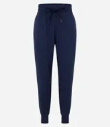 Pantalón de jogging deportivo azul con cintura ajustable con cordón, bolsillos laterales y tobillos ajustados.