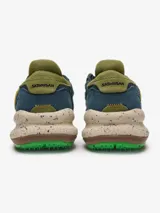 Championes Satorisan modelo Chacrona Linen, de color verde con detalles en beige, naranja y salmón, confeccionados en lino y cuero, con suela chunky moteada y cordones bicolor.