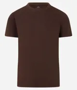 Remera de corte muscle fit, manga corta y cuello redondo, confeccionada en tejido de ribana con textura acanalada.
