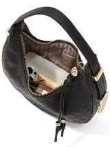 Bolso pequeño en forma de media luna de color negro, fabricado en piel sintética con textura granulada, monograma en relieve, cierre superior con cremallera y herrajes metálicos en tono dorado. Cuenta con asa corta para llevar al hombro o en la mano.
