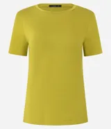 Blusa básica de viscosa y elastano de la marca Cortelle, color mostaza, con escote redondo y mangas cortas.