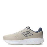 Championes de running New Balance modelo Fresh Foam 520, en color beige con detalles en azul marino. Presentan una capellada de malla transpirable, el logo N en el lateral y una entresuela con tecnología Fresh Foam para mayor amortiguación.