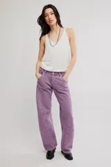 Musculosa de mezcla de viscosa y lino, color blanco, de calce relajado y largo extendido, con escote redondo, tiras finas dobles y sisas amplias.