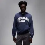 Hoodie Jordan MVP Fleece azul marino con capucha, bolsillo tipo canguro y estampado frontal estilo universitario con el texto "Jordan", el número 23 y el swoosh de Nike en color blanco. Presenta puños y dobladillo acanalados, además del logo Jumpman en la manga.