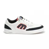 Championes de skate Etnies The Aurelien Michelin, color blanco con detalles en azul marino y rojo.