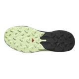 Championes Salomon Pulsar de trail running, color negro con entresuela en tono verde claro y negro, con amortiguación y suela de gran agarre.