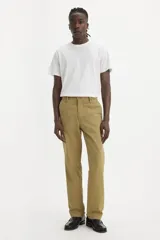 Pantalón chino color beige, de corte recto y tiro medio.