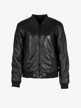 Campera bomber negra de cuero sintético con cuello, puños y ruedo acanalados.