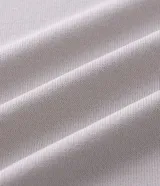 Suéter masculino de viscosa de la marca Marfinno, corte regular, con cuello redondo y mangas largas.