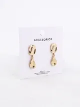 Caravanas colgantes de color dorado con diseño de dos piezas orgánicas de superficie irregular.