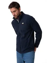 Campera polar de microfleece color azul marino, con cierre frontal completo, cuello alto con protector de mentón y bolsillos laterales. Presenta el logo de la marca bordado en un parche en el pecho.