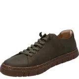 Zapatilla de cuero color verde militar con cordones elásticos y suela de goma marrón con textura.