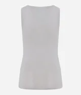 Blusa musculosa de punto ligero texturizado, color blanco, con cuello redondo y breteles anchos.
