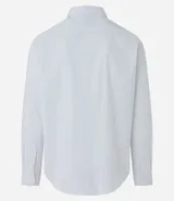 Camisa de vestir blanca de algodón con textura maquinetada, cuello camisero y mangas largas.