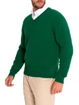 Sweater de punto RKF modelo Italy V, color verde oscuro, con escote en V y mangas largas.
