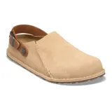 Zueco Birkenstock modelo Lutry Premium, color tostado en ante con tira trasera marrón de cuero ajustable con hebilla metálica y remache con logo.