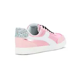 Championes Diadora Bamtelo para mujer, color rosado iridiscente con detalles en blanco y cordones negros. Presenta una franja lateral característica de la marca y detalle de glitter en el talón.
