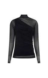 Blusa de manga larga confeccionada en microtul azul marino, con cuello alto y diseño ajustado. Presenta un corte asimétrico en el escote y detalles drapeados en el lateral, con transparencias en mangas y hombros.