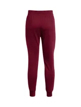 Pantalón de jogging Under Armour, modelo Rival Fleece, color bordó. Cuenta con cintura elástica con cordón de ajuste, bolsillos laterales y puños acanalados en los tobillos. Presenta el logo de la marca bordado en la pierna derecha.