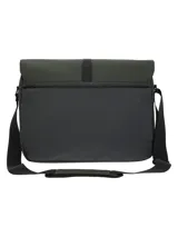 Maletín unisex de diseño funcional, color verde oscuro, con solapa frontal y cierre de hebilla. Cuenta con correa ajustable y removible, compartimento principal con cierre impermeable y espacio interior para laptop.