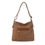 Cartera marrón de simil cuero con bolsillo frontal con tapa y cierre dorado. Tiene correa larga regulable y asa de mano.