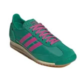 Championes Adidas SL 72 OG W, color verde con detalles en rosa y suela marrón.