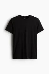 Remera de corte ajustado confeccionada en punto suave de algodón pima, con cuello redondo acanalado y bajo recto.