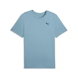 Remera deportiva Puma de manga corta, color verde azulado, con cuello redondo y logo de la marca bordado en el pecho.