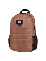 Mochila Caterpillar modelo Benson, color marrón con diseño texturizado. Cuenta con compartimento principal con cierre, bolsillo acolchado para portátil, bolsillos laterales de malla y logo de la marca en el frente.