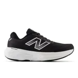 Championes de running New Balance modelo 880 v15, color negro con entresuela blanca. Presentan capellada de malla transpirable, tecnología de amortiguación Fresh Foam X y logo lateral característico.
