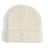 Gorro de lana Puma Classics Mid Fit Beanie, color arena con logo bordado al tono en el frente.
