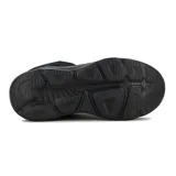 Championes deportivos Diadora modelo Altix, color negro, confeccionados en tejido jacquard con suela de EVA y TPR. Diseño ergonómico ideal para running y entrenamiento.