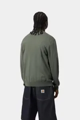 Buzo Carhartt WIP Madison Sweater de color negro, confeccionado en algodón, con cuello redondo y el logotipo bordado en contraste en el pecho.