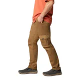Pantalon cargo Columbia modelo Landroamer Twill, color marron, con bolsillos laterales con solapa, bolsillos traseros con cierre a presion y dobladillo ajustable con cenidor.