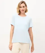 Remera deportiva Get Over de manga corta y cuello redondo, confeccionada en poliamida y elastano.