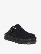 Mule Dr. Martens Zebzag de gamuza negra, con suela híbrida de EVA y PVC, correa ajustable con hebilla plateada y las icónicas costuras amarillas de la marca.