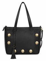 Bolso tipo tote de cuero vacuno negro, con diseño estructurado y detalles de tachas metálicas doradas circulares en el frente. Incluye una borla decorativa colgante, doble asa de mano y correa larga desmontable y ajustable.
