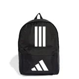 Mochila Adidas negra con diseño clásico, con tres franjas verticales blancas y el logotipo de la marca estampado en blanco sobre el bolsillo frontal con cierre.