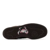 Championes New Balance Numeric 480, color marrón, con detalles en gamuza y cuero sintético. Presentan el logo "N" en los laterales y suela de goma.