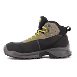 Botas de seguridad Diadora modelo Out M Cross Sport, color negro y gris con detalles en amarillo. Presentan cordones amarillos, suela robusta y logo de la marca en el lateral.