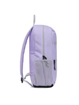 Mochila Caterpillar modelo Liam color lila con base negra, bolsillo frontal con cierre, bolsillos laterales de red y parche con el logo de la marca.