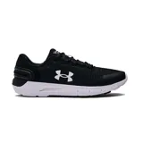 Championes de running Under Armour modelo Charged Rogue 2.5, color negro con entresuela blanca. Presentan parte superior de malla transpirable, logo de la marca en el lateral y refuerzo en el talón para mayor estabilidad.