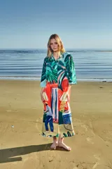 Túnica estampada de calce holgado.