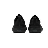 Championes Vans modelo MTE UltraRange EXO color negro, con diseño técnico, capellada de malla transpirable y suela resistente con amortiguación.