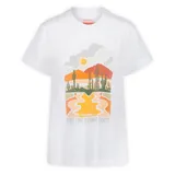 Remera de manga corta Merrell modelo Scenic-T, color blanco, con estampa frontal de paisaje desértico con cactus y sol, y texto en la parte inferior. Confeccionada en tejido de punto de algodón y poliéster.