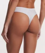 Pack de dos bombachas bikini de viscosa, una negra y otra gris jaspeado, con cintura elástica y detalle de puntilla.