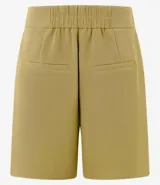 Short color verde oliva de sastrería con cintura alta, trabillas dobles, elástico en la parte trasera de la cintura, cierre con botones dobles, frisos delanteros, pinzas traseras y bolsillos falsos.